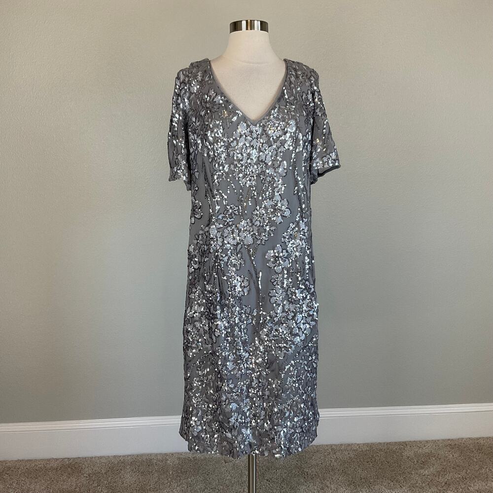 Alex Evenings Silver Cocktail Dress Sequin Short Sleeve V-Neck Sheath Size 14W - Picture 2 of 11